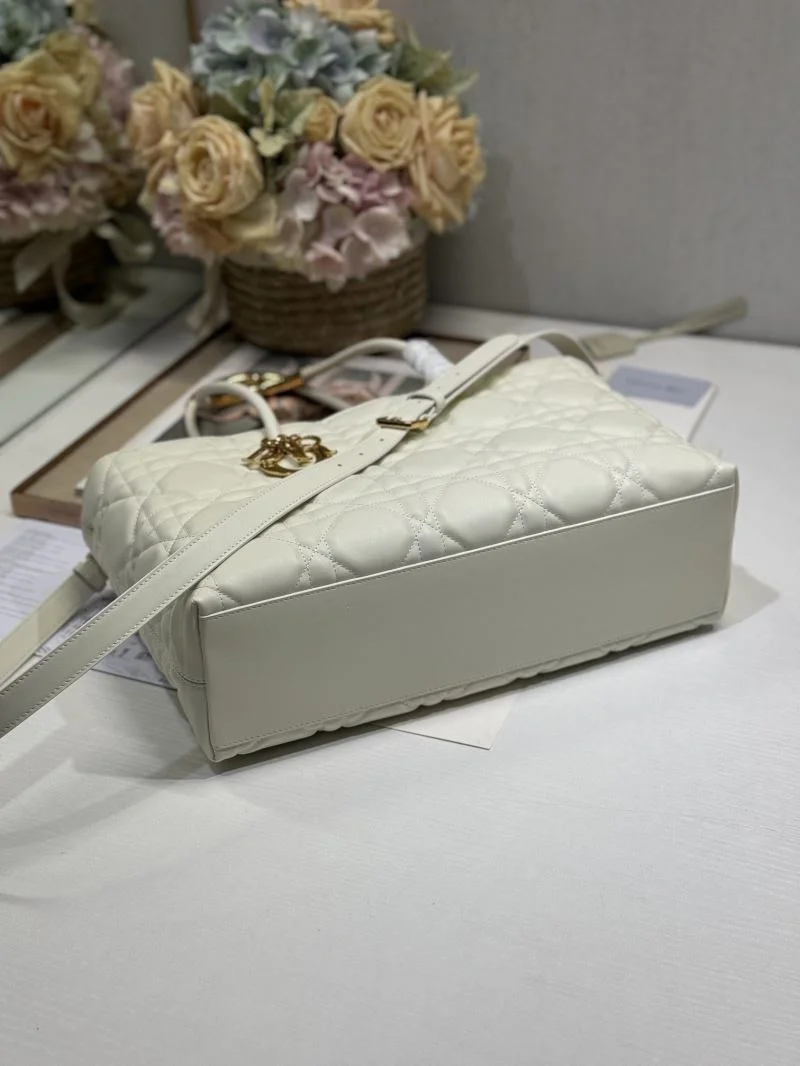 Christian Dior Shopping Bags Practical 46811