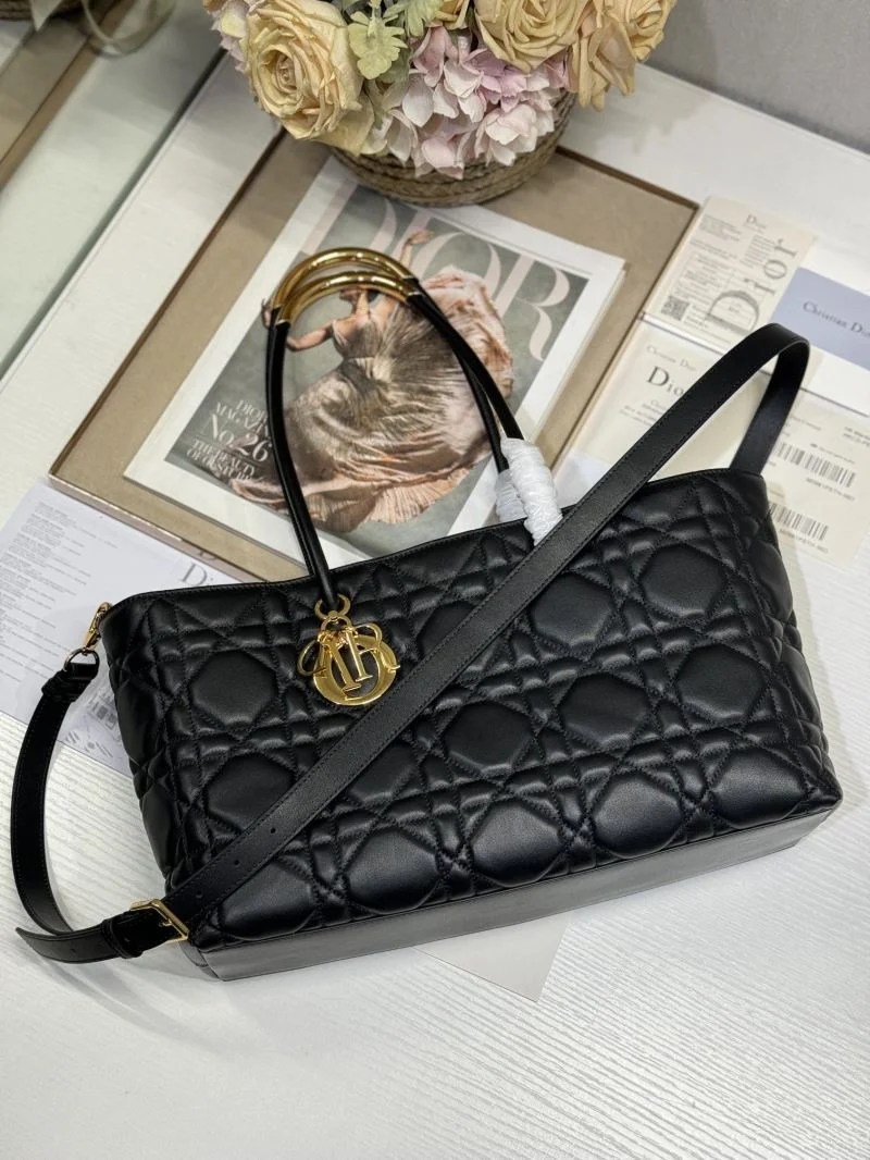 Christian Dior Shopping Bags UrbanStyle 46840