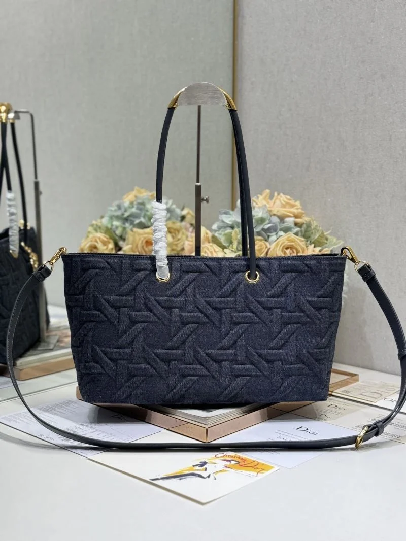 Christian Dior Shopping Bags Vibrant 46803
