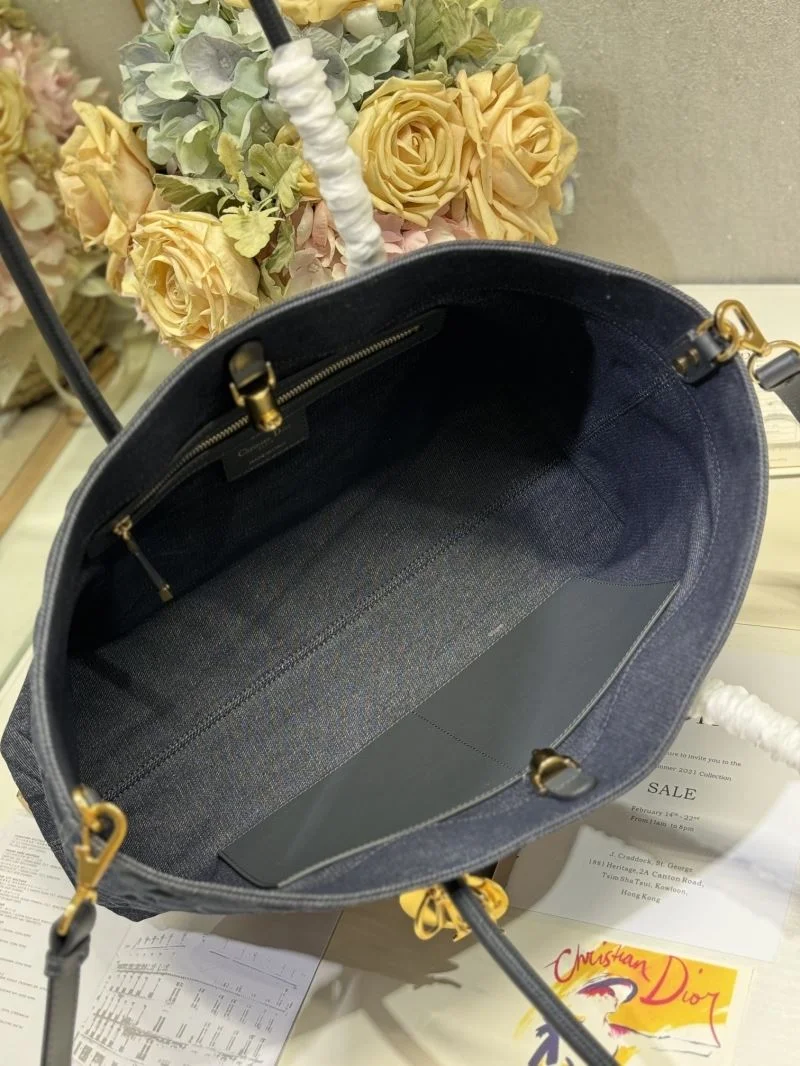 Christian Dior Shopping Bags Vibrant 46803