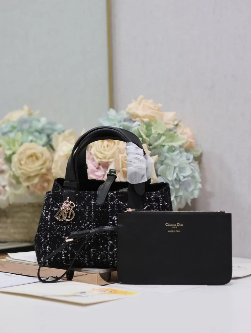 Chic Christian Dior Shopping Bags 46800