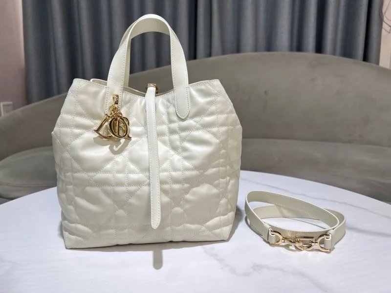 Christian Dior Shopping Bags Casual 46802