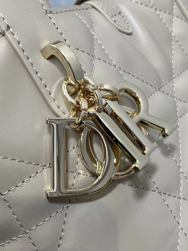 Original Christian Dior Shopping Bags 46798