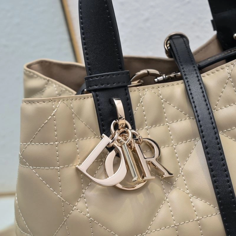 Christian Dior Shopping Bags EasyCare 85524