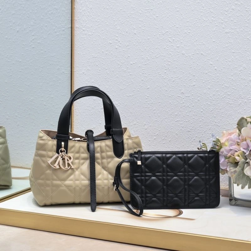 Cozy Christian Dior Shopping Bags 85523