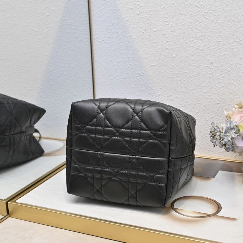 HighQuality Christian Dior Shopping Bags 85514
