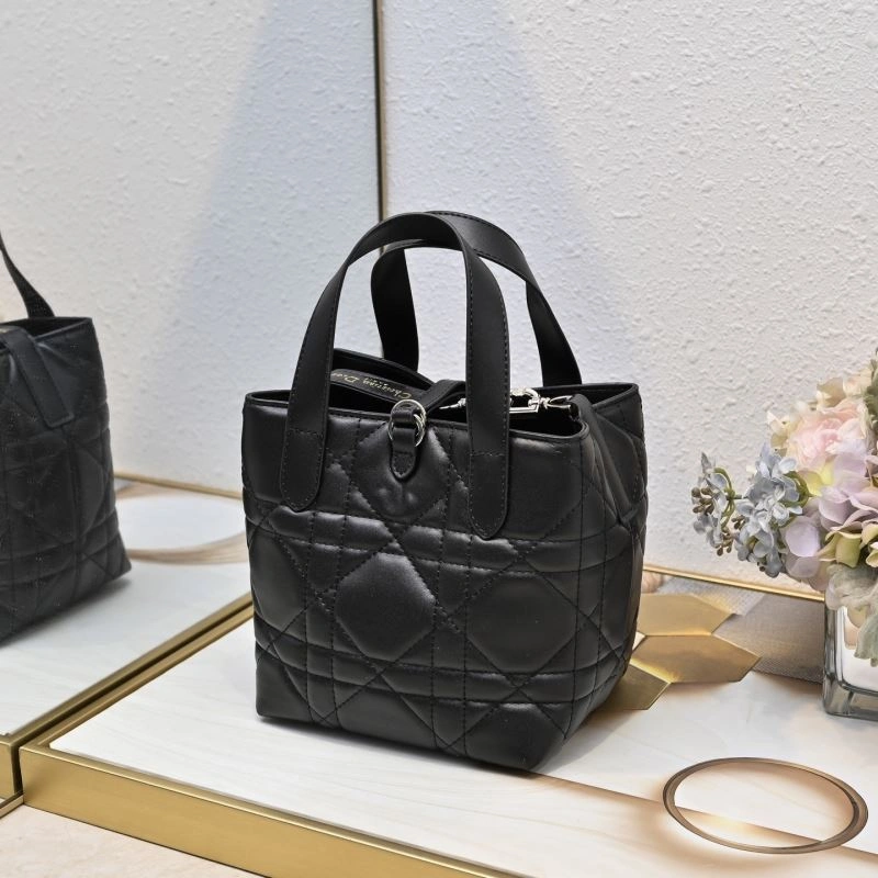 Christian Dior Shopping Bags DailyWear 85545