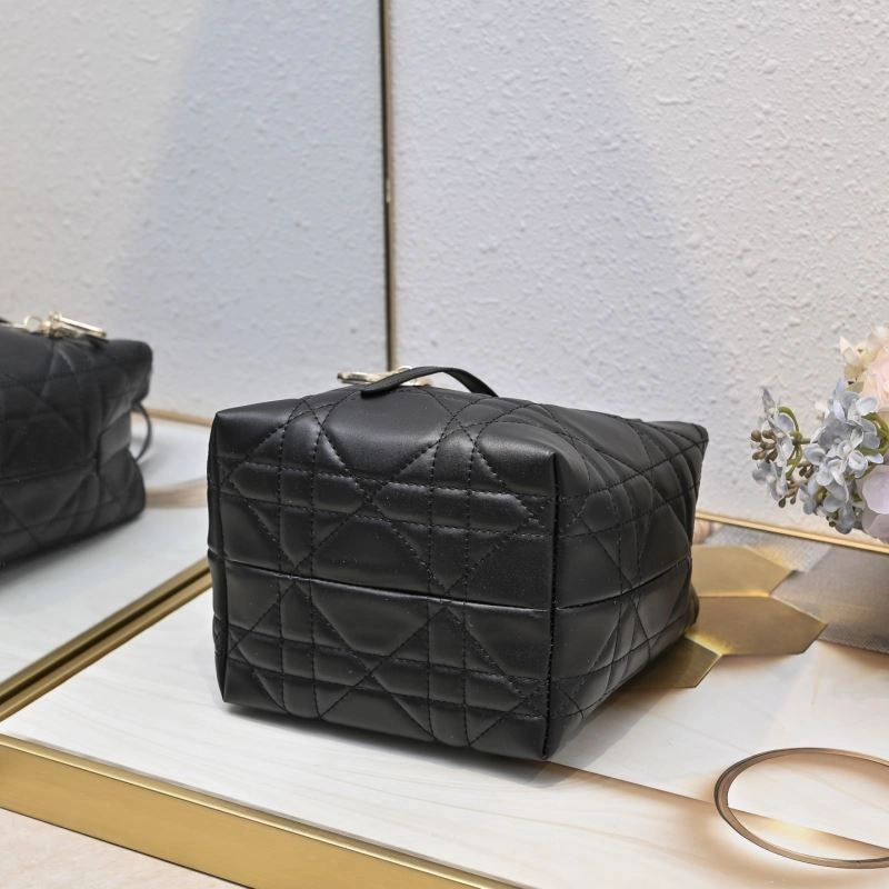 Christian Dior Shopping Bags DailyWear 85545