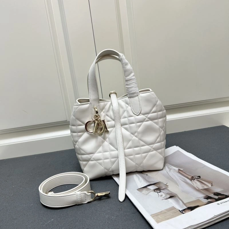 Versatile Christian Dior Shopping Bags 84288