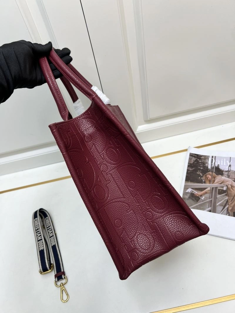 Neat Christian Dior Shopping Bags 84250