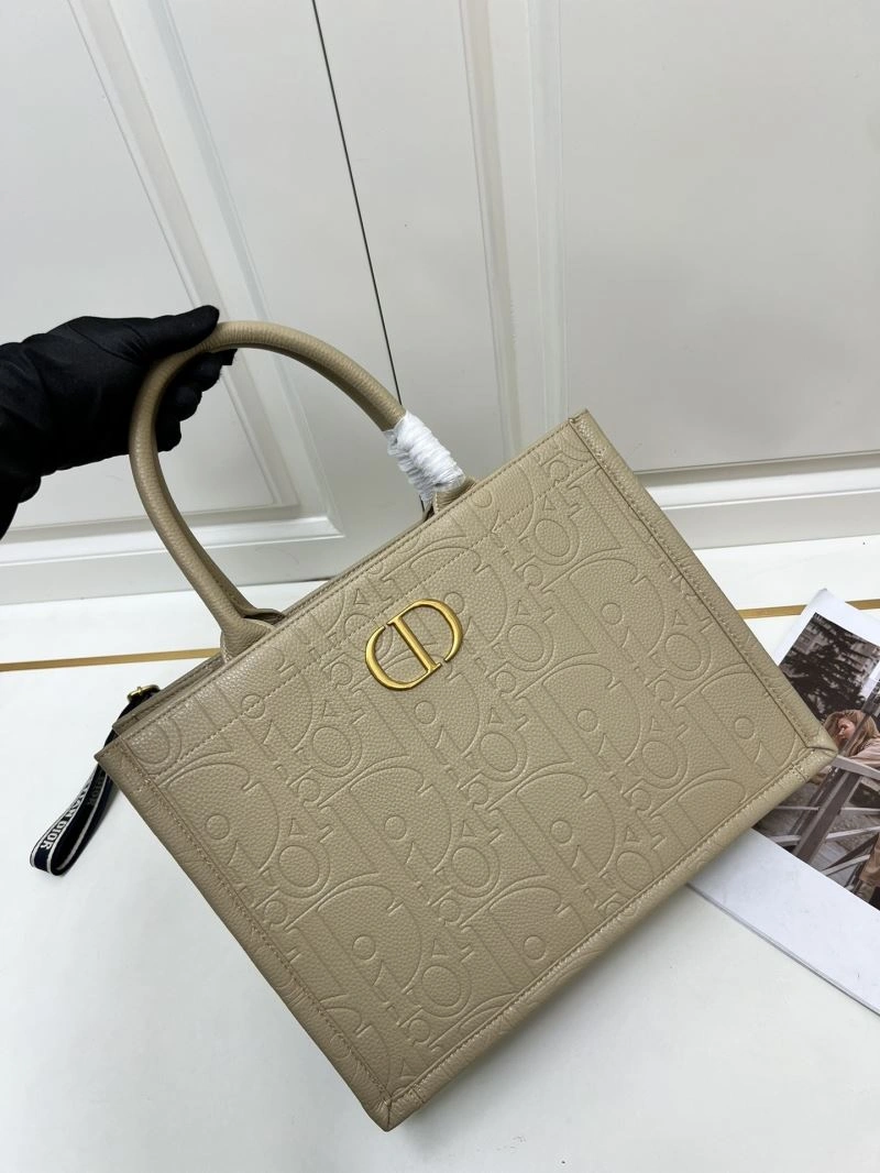 Contemporary Christian Dior Shopping Bags 84248