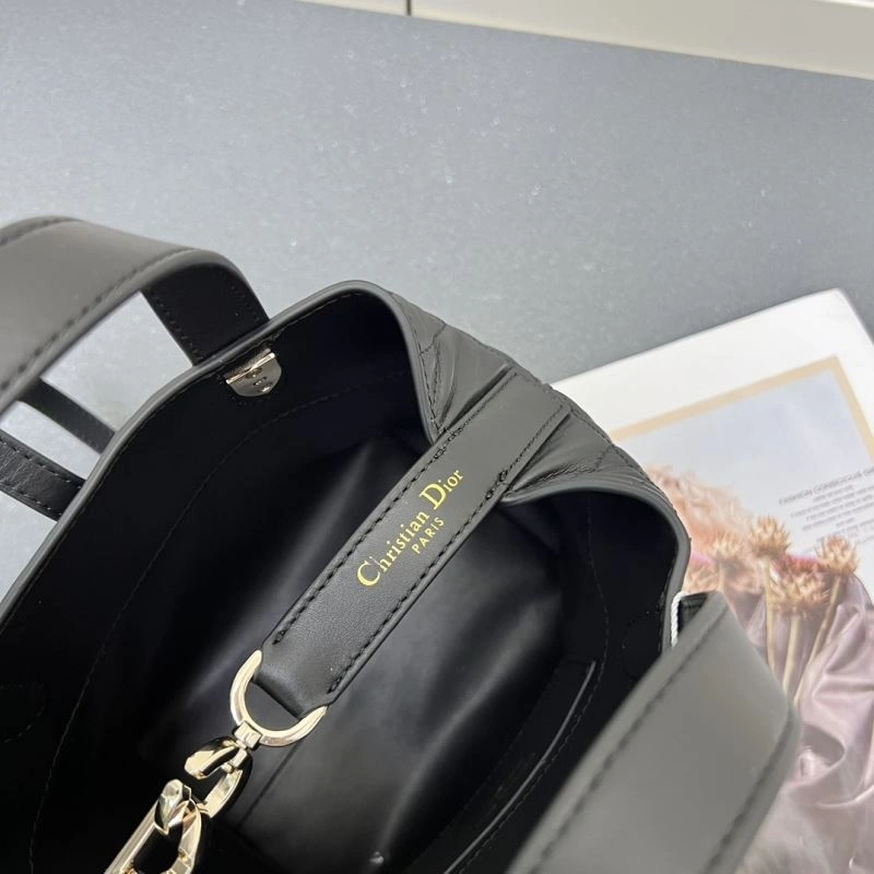 Youthful Christian Dior Shopping Bags 84241