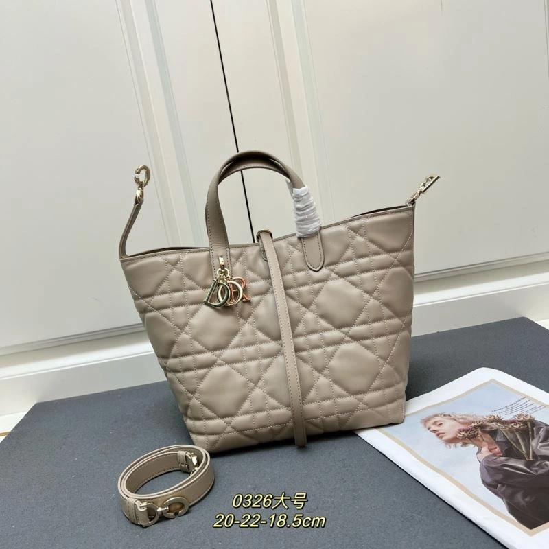 Christian Dior Shopping Bags Lightweight 84283