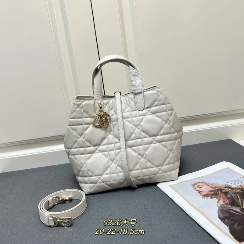 Christian Dior Shopping Bags Trendsetting 84238