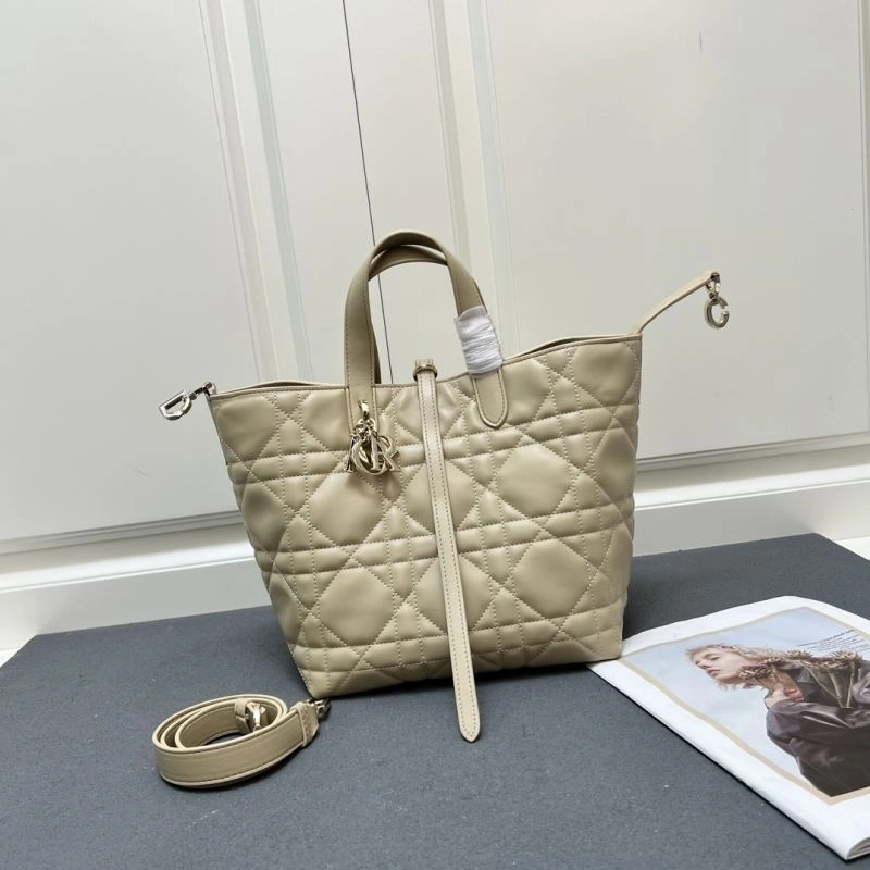 Functional Christian Dior Shopping Bags 84243