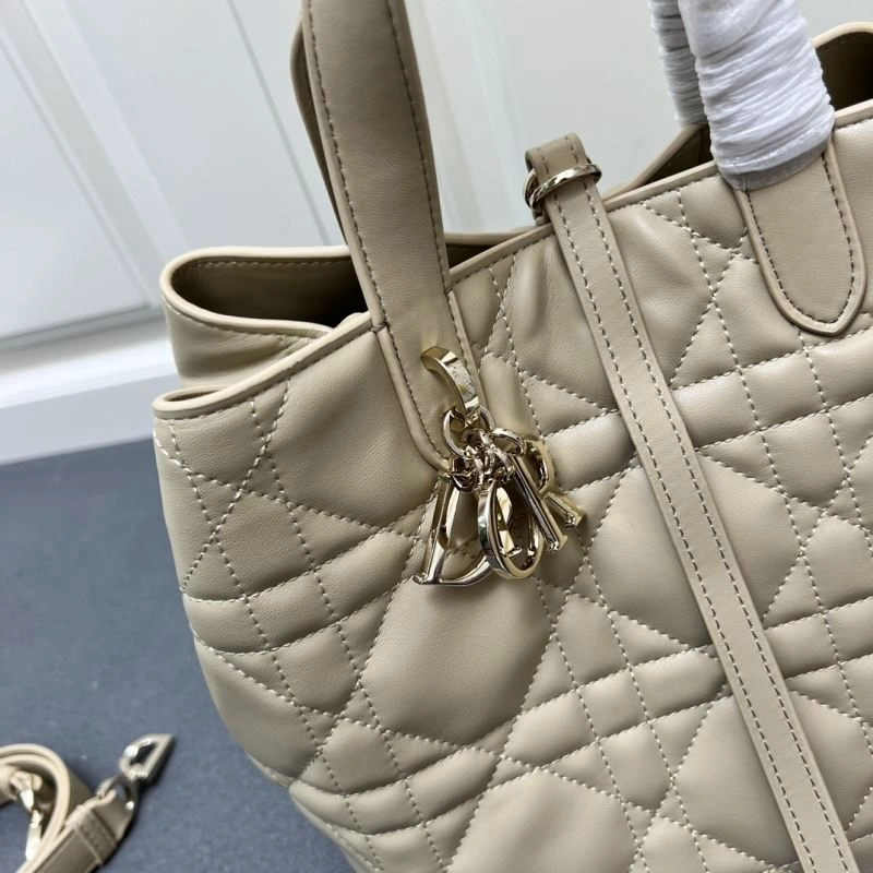 Functional Christian Dior Shopping Bags 84243