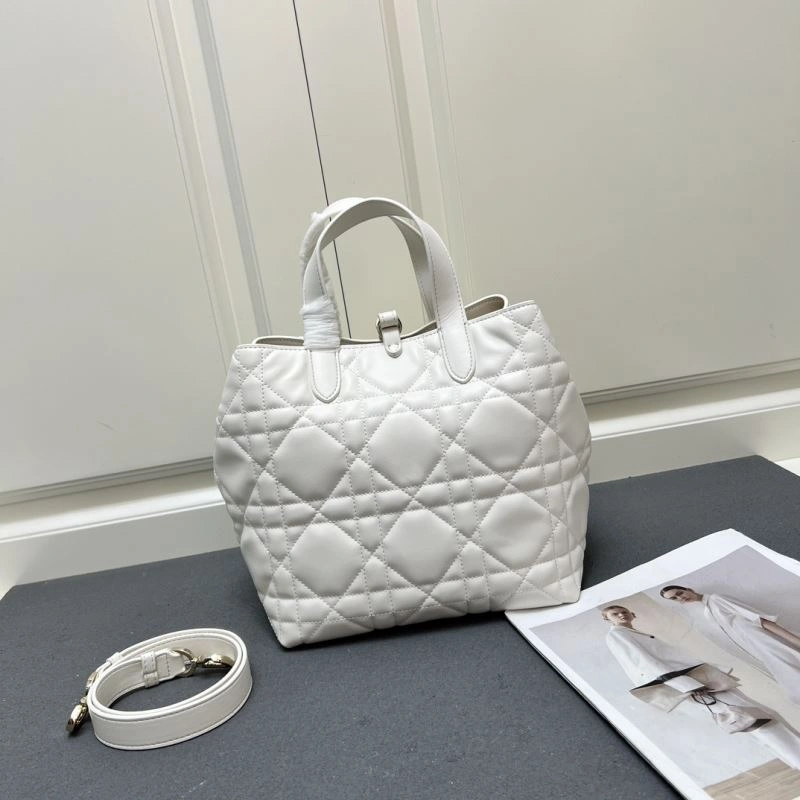 Christian Dior Shopping Bags EyeCatching 84240