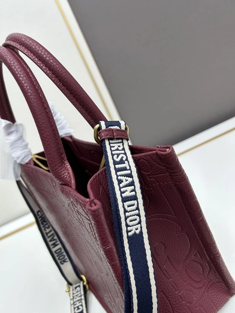 Snug Christian Dior Shopping Bags 84230