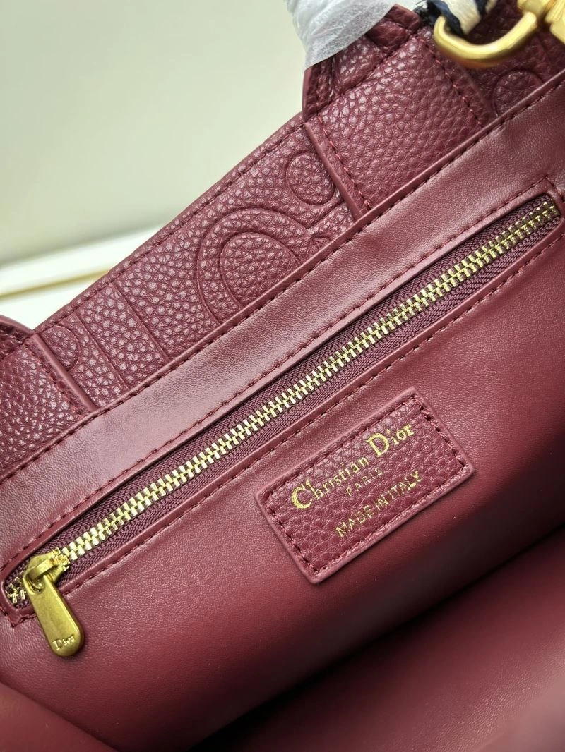 Snug Christian Dior Shopping Bags 84230