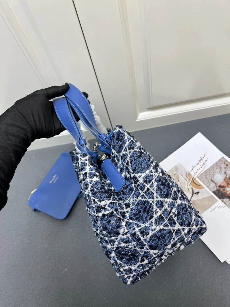 Bold Christian Dior Shopping Bags 84224
