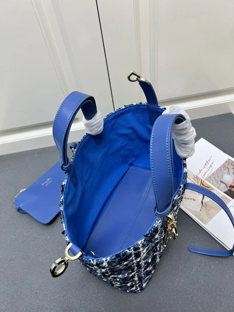 Bold Christian Dior Shopping Bags 84224
