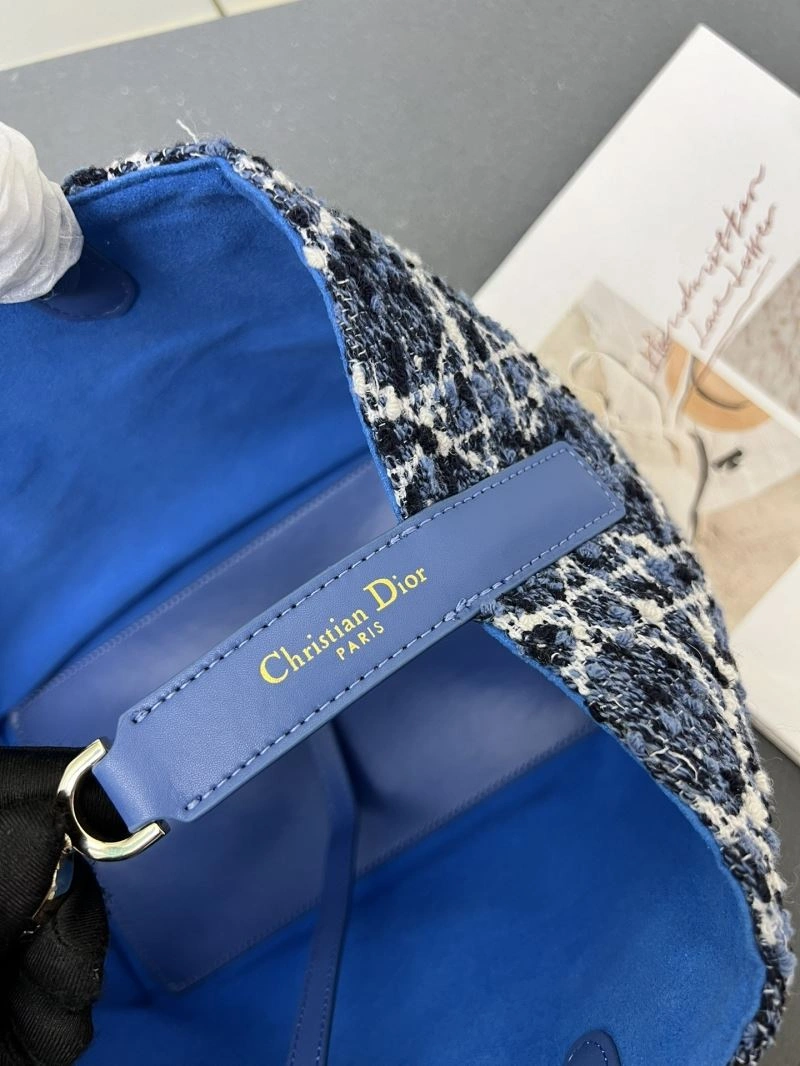 Bold Christian Dior Shopping Bags 84224