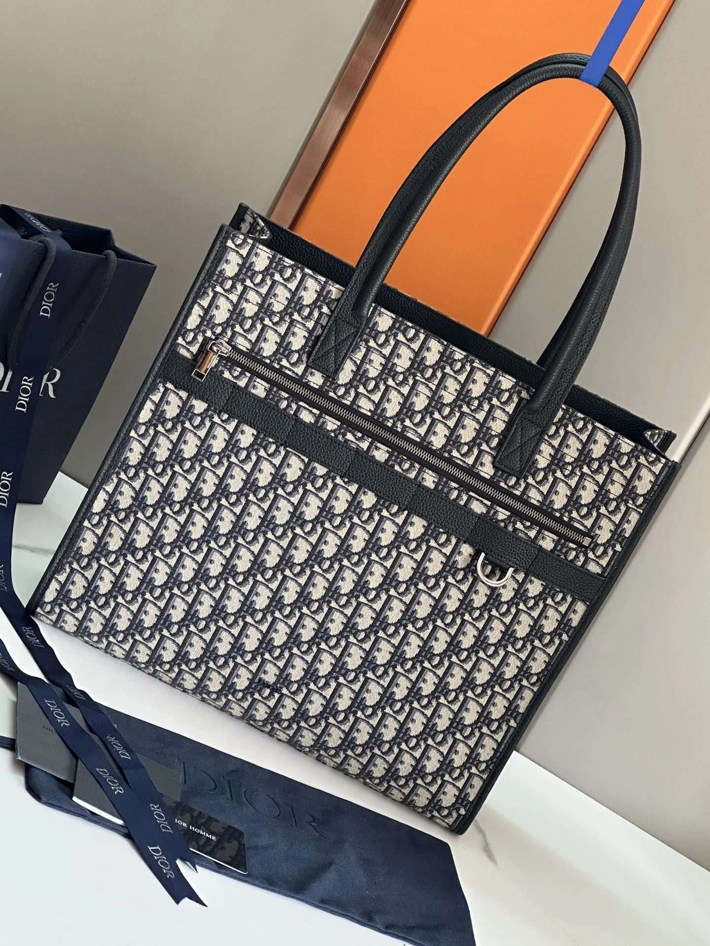 Christian Dior Shopping Bags Lightweight 92187