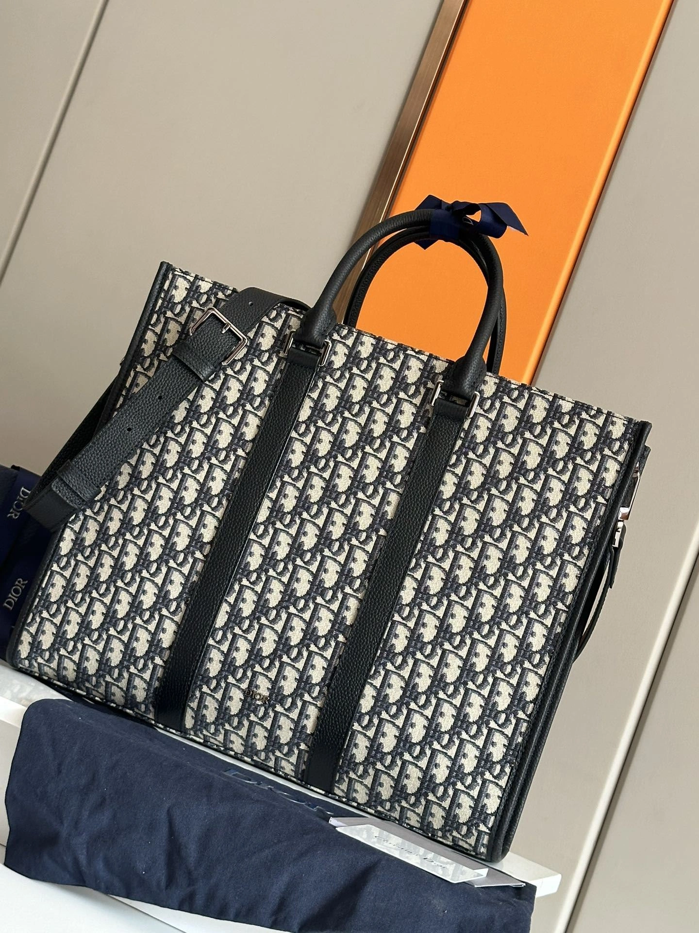 Christian Dior Shopping Bags Durable 92184