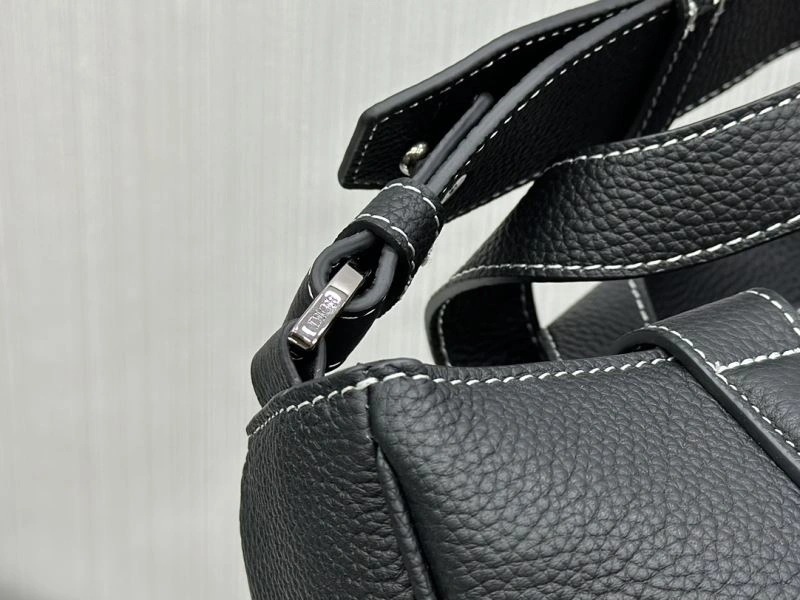 Christian Dior Shopping Bags Sleek 77029