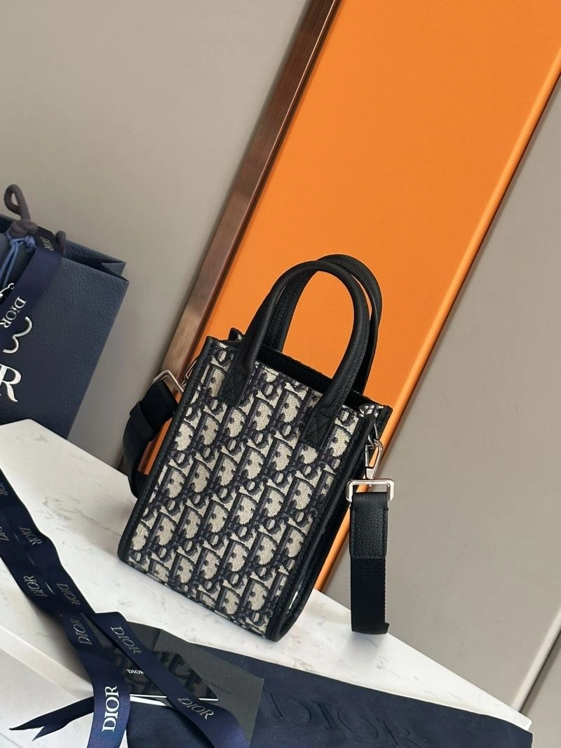 Christian Dior Shopping Bags MoistureWicking 74207