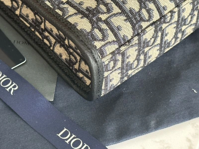 Christian Dior Shopping Bags MoistureWicking 74207