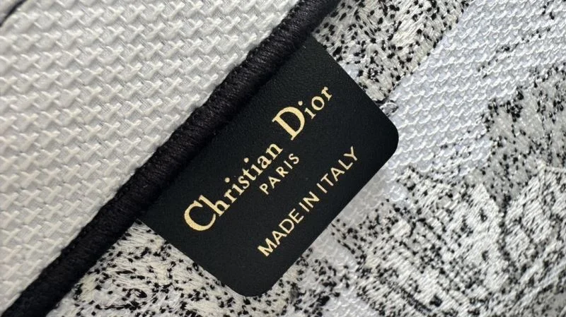 Christian Dior Shopping Bags RelaxedFit 46281