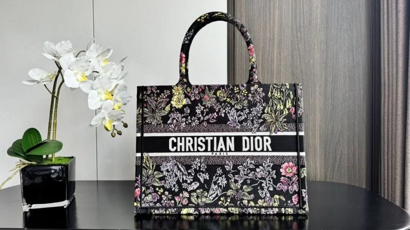 Christian Dior Shopping Bags Lightweight 46254