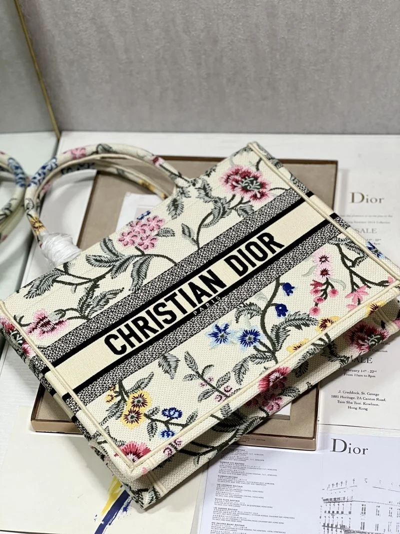 HighQuality Christian Dior Shopping Bags 46248