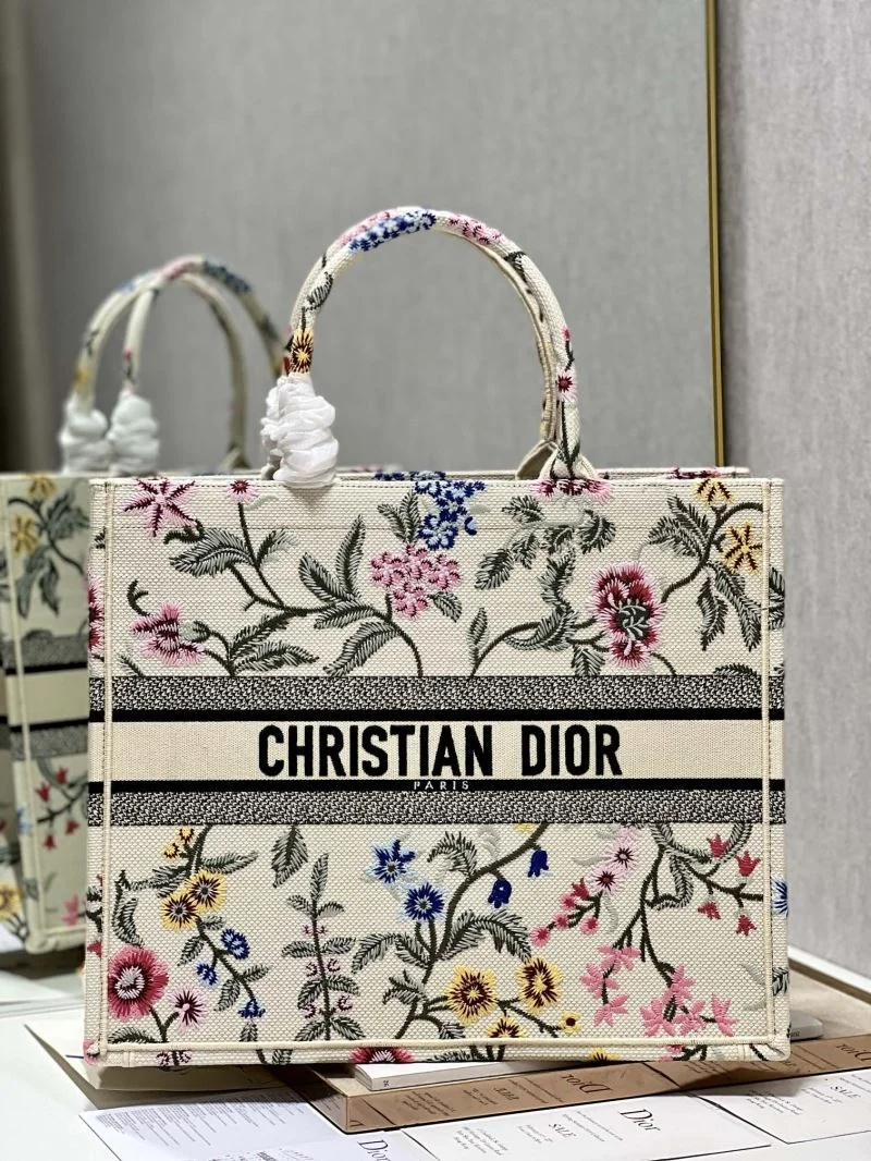MoistureWicking Christian Dior Shopping Bags 46247