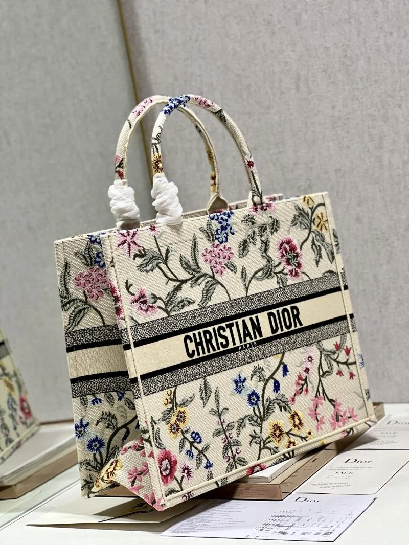 MoistureWicking Christian Dior Shopping Bags 46247