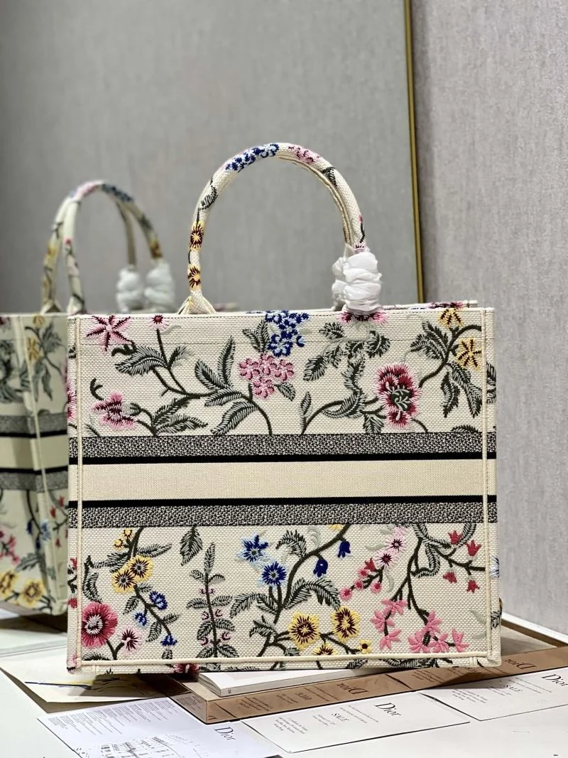 MoistureWicking Christian Dior Shopping Bags 46247
