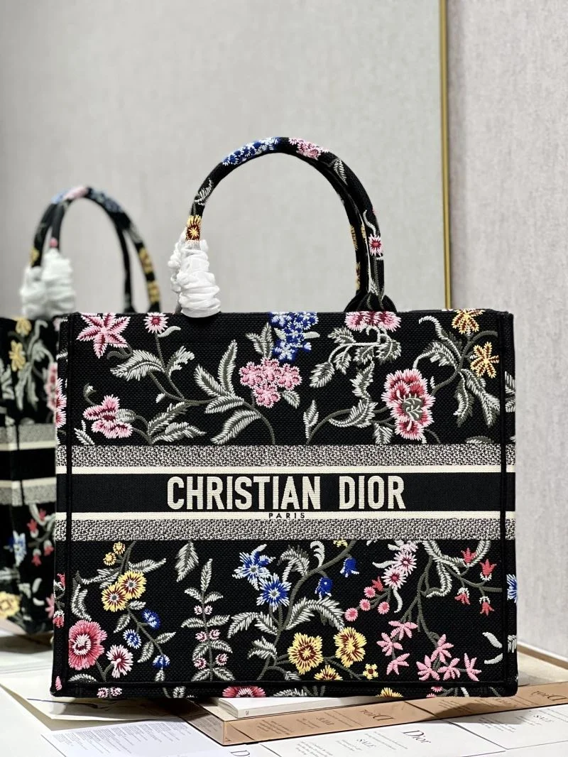 SportInspired Christian Dior Shopping Bags 46274