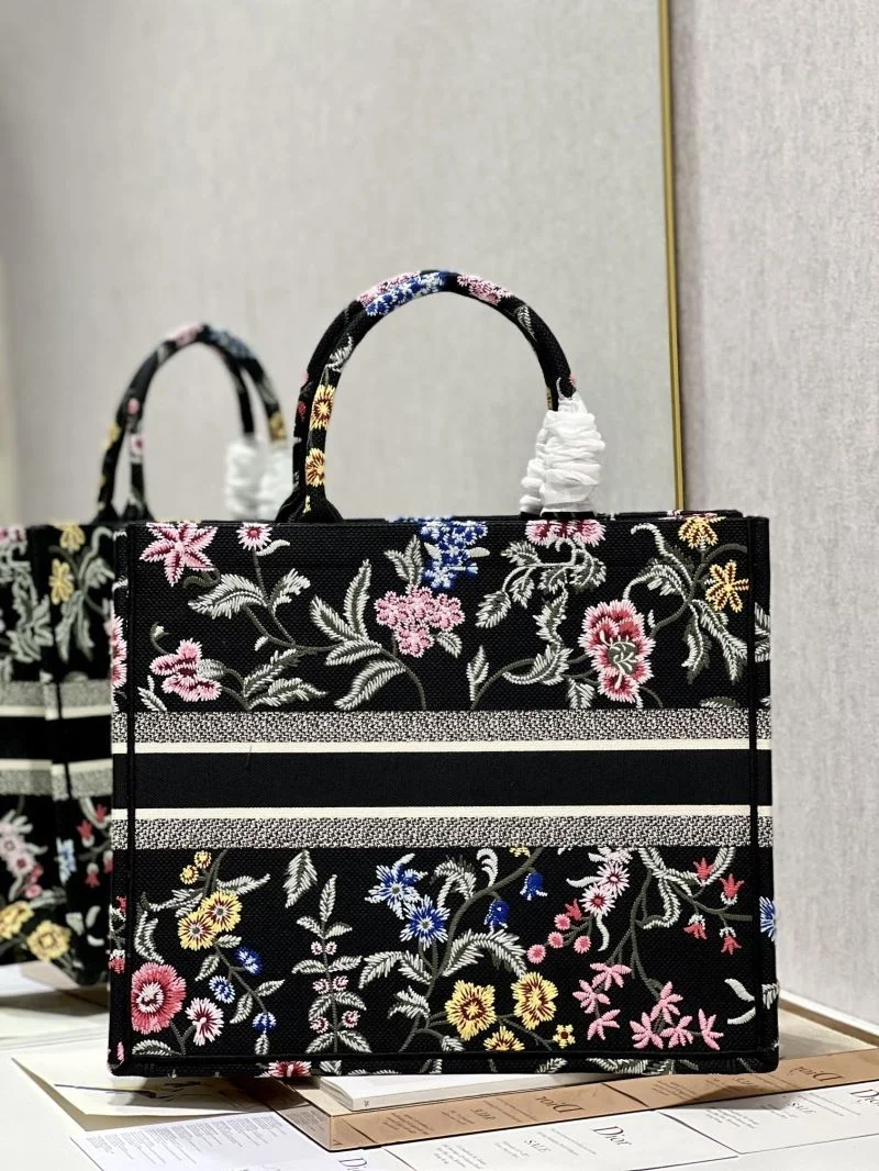 SportInspired Christian Dior Shopping Bags 46274