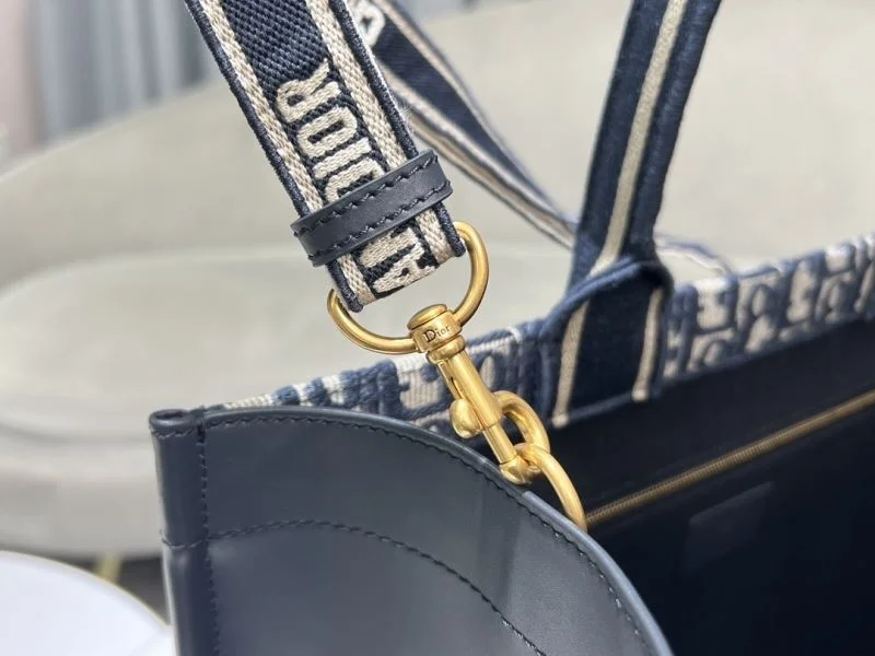 FlexibleFit Christian Dior Shopping Bags 46271