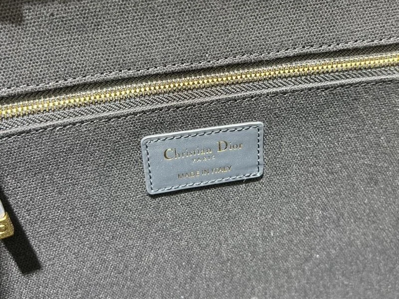 FlexibleFit Christian Dior Shopping Bags 46271