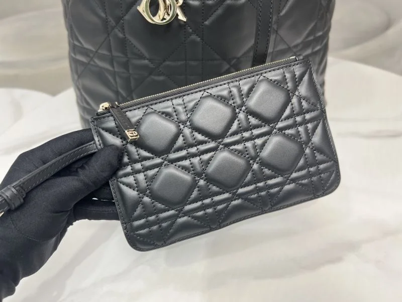 RelaxedFit Christian Dior Shopping Bags 46243