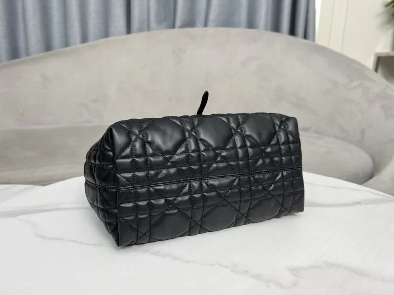 Christian Dior Shopping Bags RelaxedFit 46242