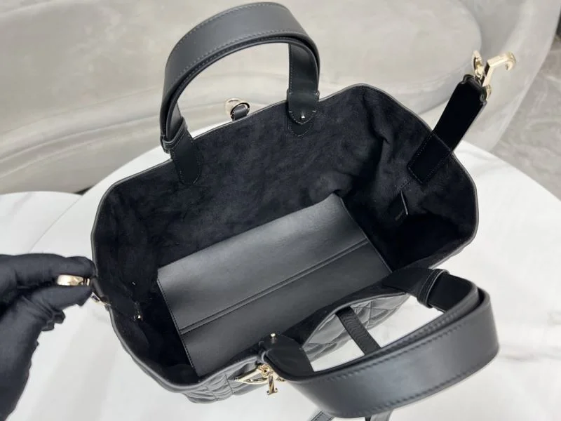 Christian Dior Shopping Bags RelaxedFit 46242