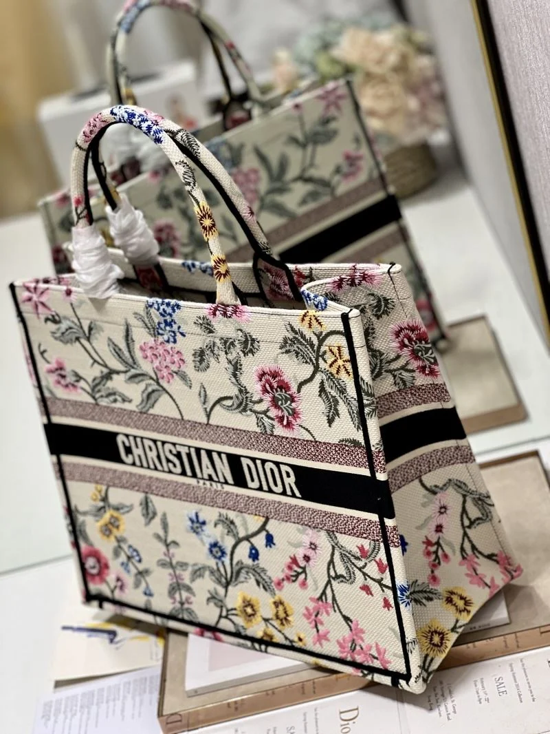 Christian Dior Shopping Bags OnTrend 46269