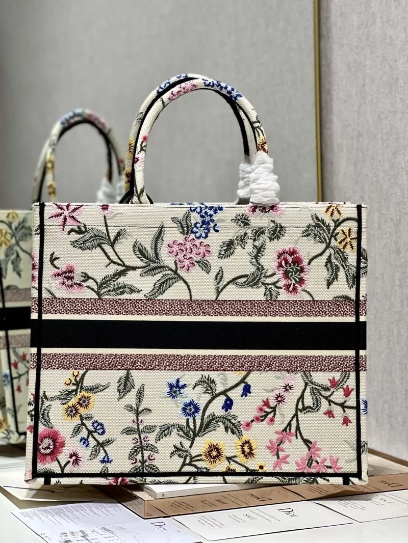 Christian Dior Shopping Bags OnTrend 46269