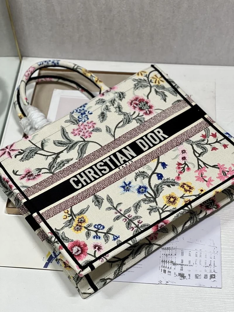 Christian Dior Shopping Bags OnTrend 46269