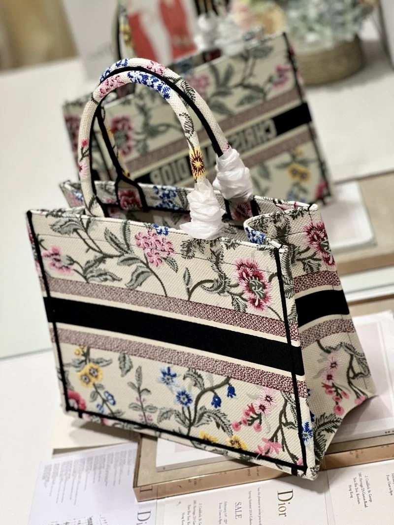Upgraded Christian Dior Shopping Bags 46229