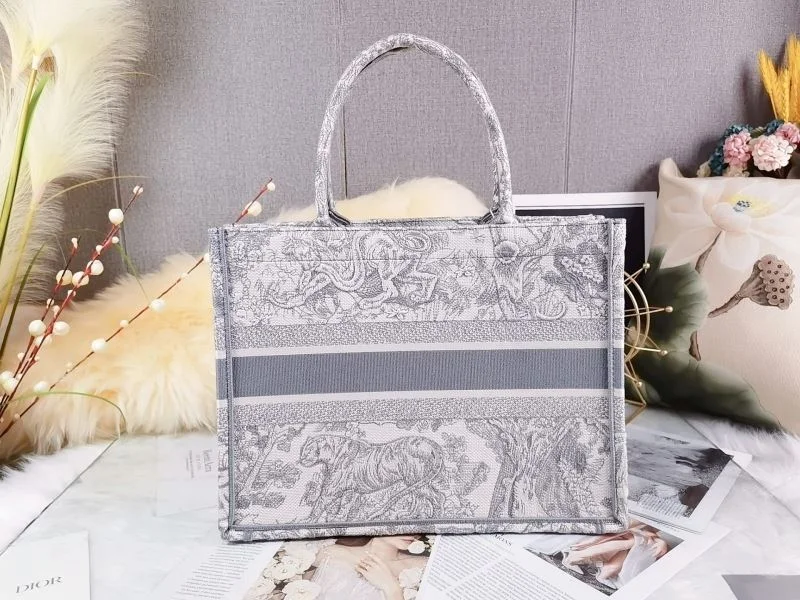 Christian Dior Shopping Bags Resilient 46228