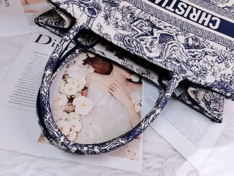 TravelReady Christian Dior Shopping Bags 46222